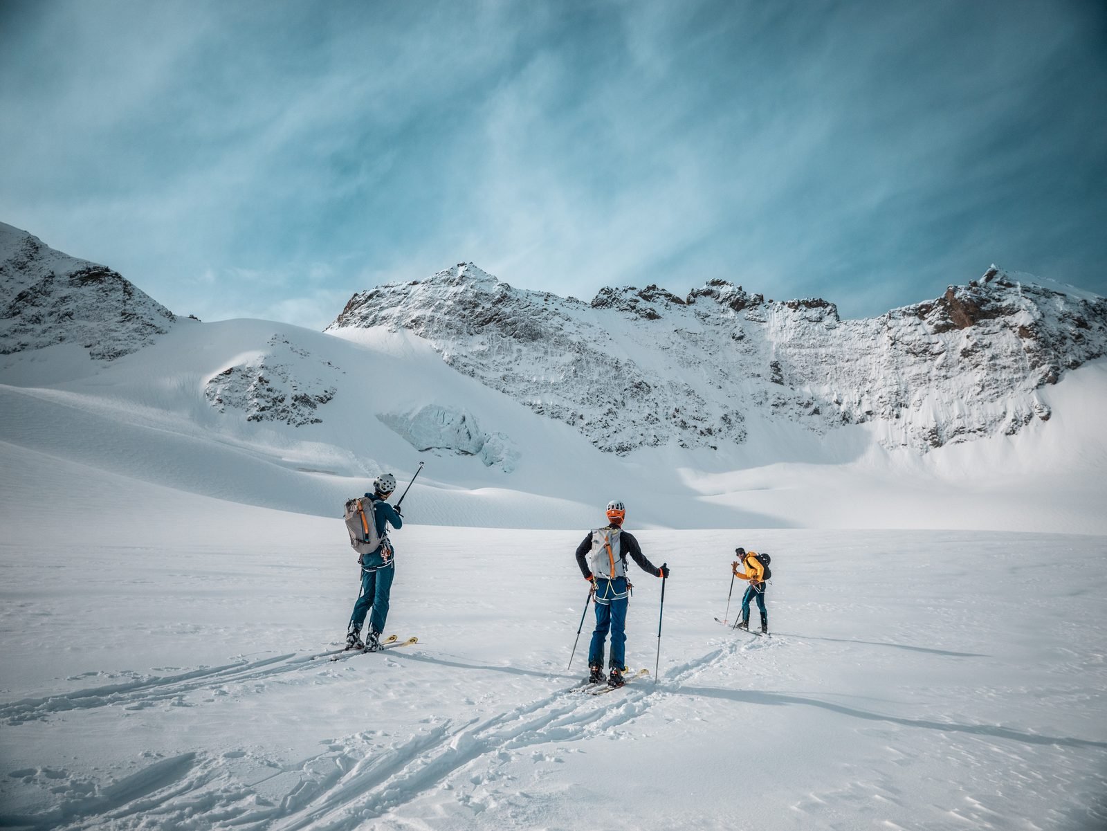 Quentin, Florian and Simon crossing the glacier at first light
