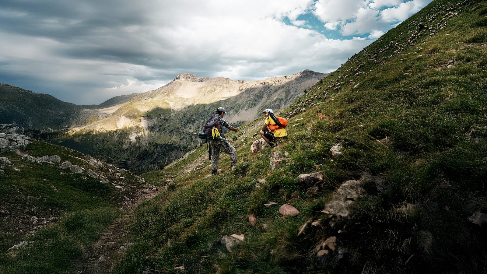Crossing the Champsaur valley on foot, Nos Voisins Champsaurins documentary